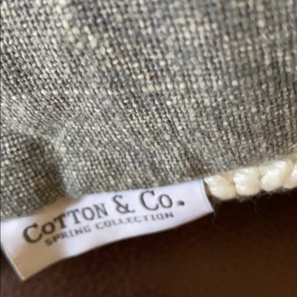 Spring Collection pillow - Picture 6 of 7